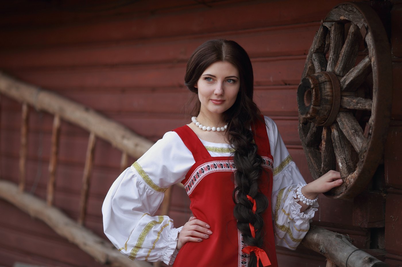 Girls in Slavic costumes in Juice di Fora