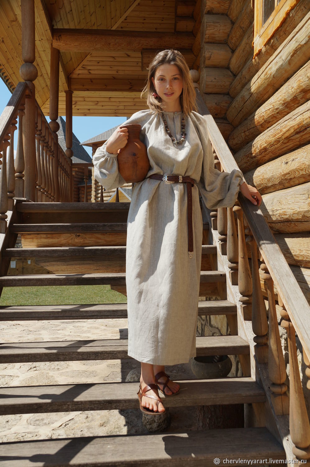 Girls in Slavic costumes in Juice di Fora